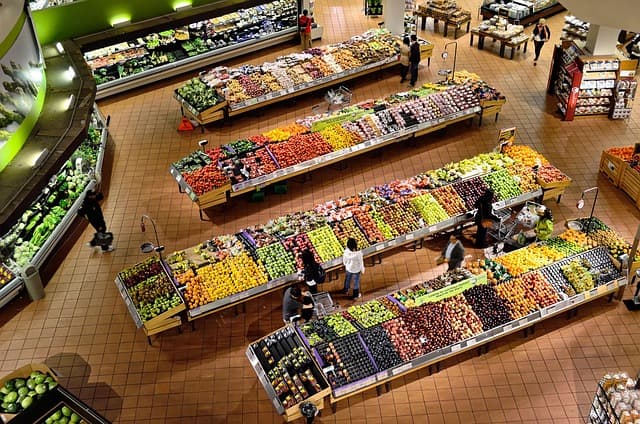 Cómo la Alimentación Afecta Tu Bienestar Mental y Emocional
