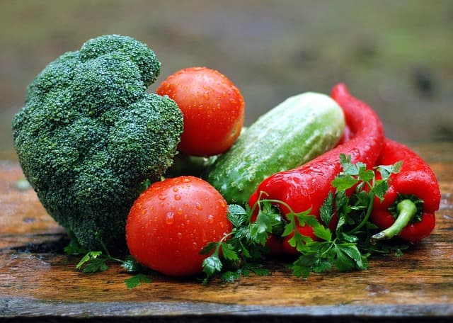 Cómo la Alimentación Consciente Potencia Tu Bienestar Diario